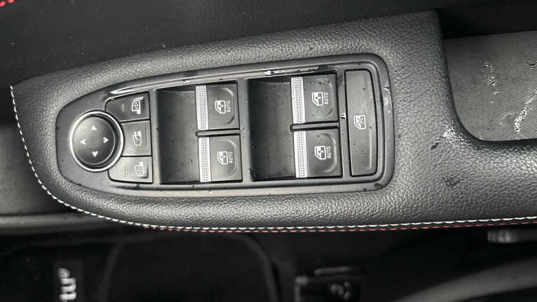 Renault Arkana 1.6 E-TECH Hybrid 145 R.S. Line 5dr Auto Hybrid Estate